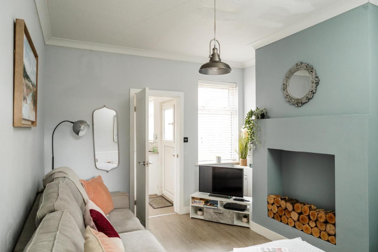 Willa Churnet Valley Townhouse - Modern Cheadle House Zewnętrze zdjęcie